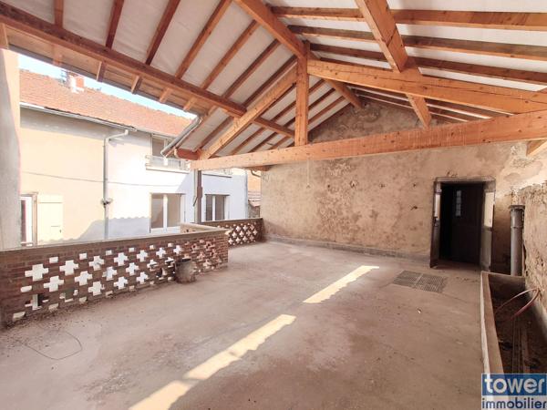 Maison 10 pièce(s) 1 chambre(s) 350 m²