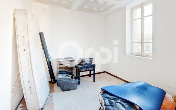 Maison à vendre    3 pièces • 103,30 m2 Saint-Alban-Auriolles