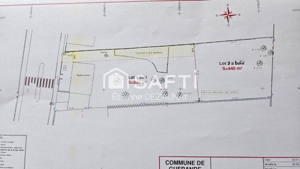 Au cœur de Guérande proche des remparts.