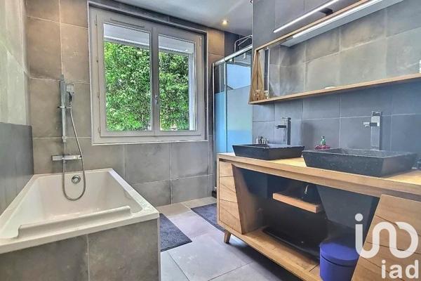 Maison 4 pièces de 110 m² à Martigues (13500)