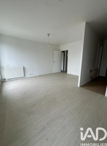 Appartement à vendre 2 pièces 45,32 m² Évry-Courcouronnes