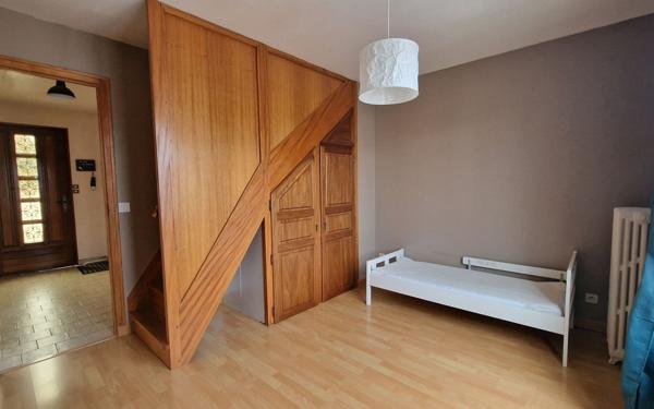 Appartement à vendre    5 pièces • 77,72 m2 Orléans