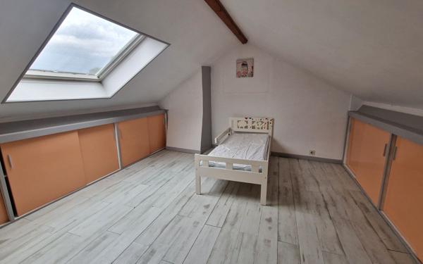 Appartement à vendre    5 pièces • 77,72 m2 Orléans