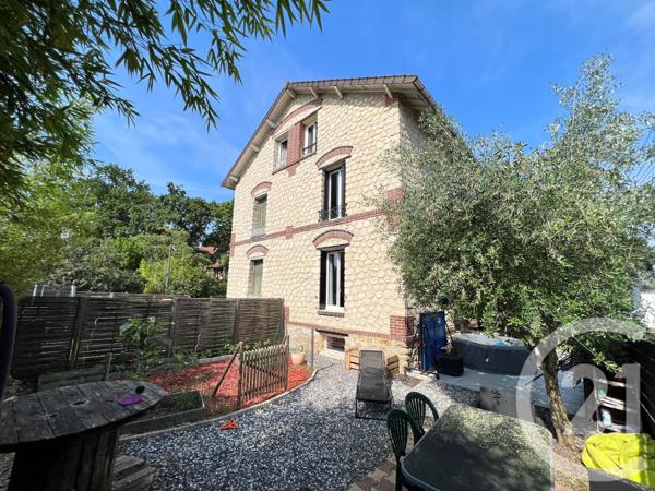 Maison à vendre  6 pièces - 96,15 m2 BEAUCHAMP - 95