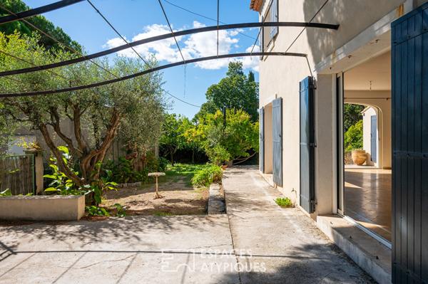 Maison Néo-Provençale CAP BRUN bord de mer