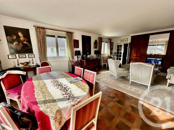 Maison à vendre  9 pièces - 234 m2 ST GRATIEN - 95