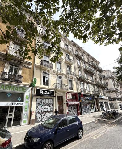 Appartement à louer de 2 pièces de 40m2