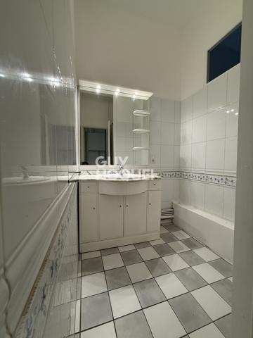 Appartement à louer de 2 pièces de 40m2