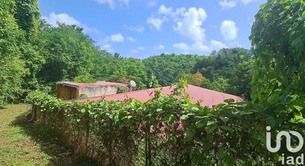 Maison 4 pièces de 110 m² à Les Abymes (97139)