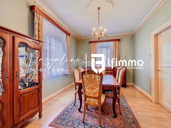 Vaste maison au potentiel multiple