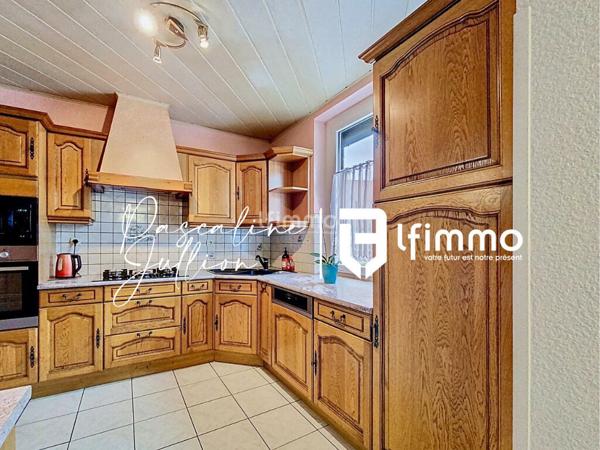 Vaste maison au potentiel multiple