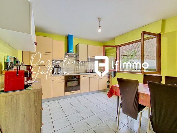 Vaste maison au potentiel multiple