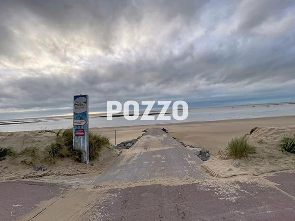 Pirou plage , 900 mètres de la plage, maison cadastrée à démolir ou à restaurer sur un terrain de 1130 m² PIROU