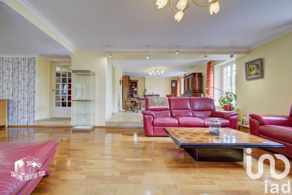 Maison à vendre 10 pièces 290 m² Montois-la-Montagne