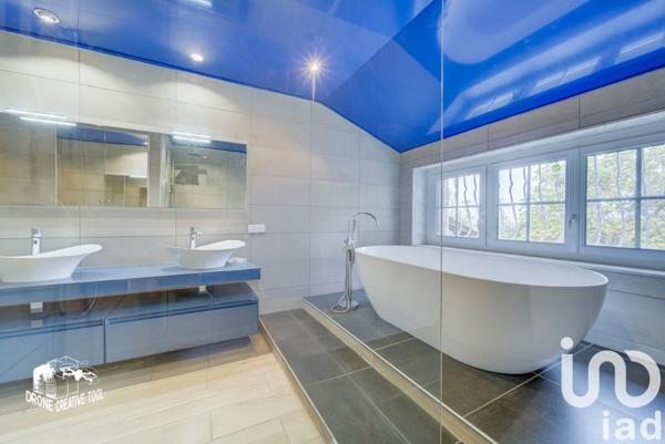 Maison à vendre 10 pièces 290 m² Montois-la-Montagne