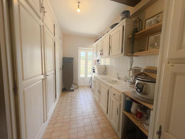 Propriété de Caractère – 260 m² habitables – Prestations haut de gamme – Piscine & Spa –