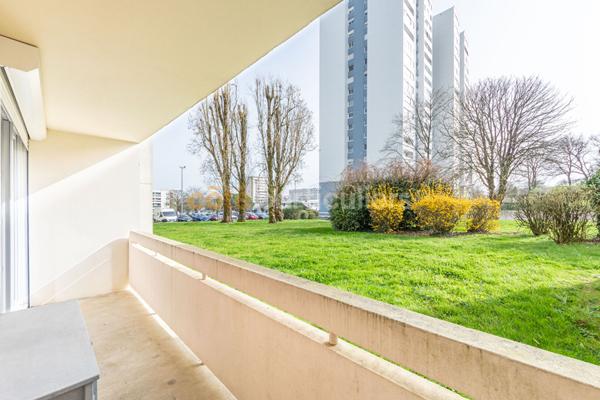 Vente Appartement45,76 m² - 2 Pièces - LA ROCHE SUR YON (85000)