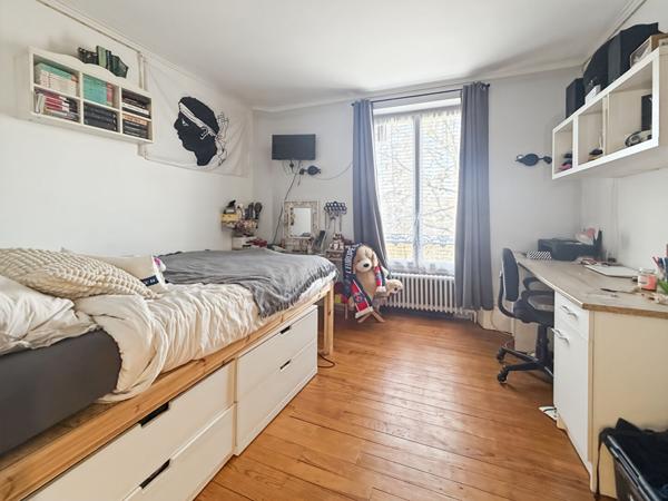 Maison Villebon Sur Yvette 9 pièce(s) 175m2