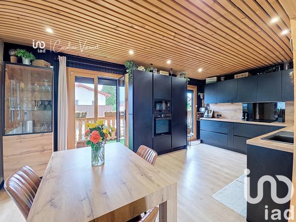 Maison à vendre 6 pièces 130 m² Les Rousses