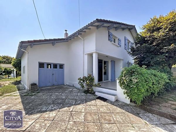 Maison à vendre 5 pièces 101.8m² Mont-de-Marsan (40000)