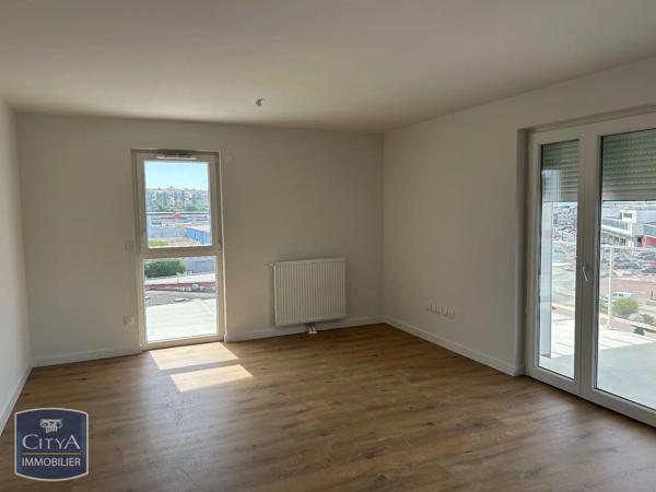 Appartement à louer 3 pièces 62.2m² Boulogne-sur-Mer (62200)