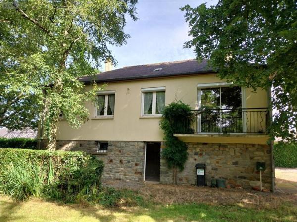 Maison individuelle à vendre à Louvigné-de-Bais en Ille-et-Vilaine (35680), ref : 35131-1039757   
Hors lotissement