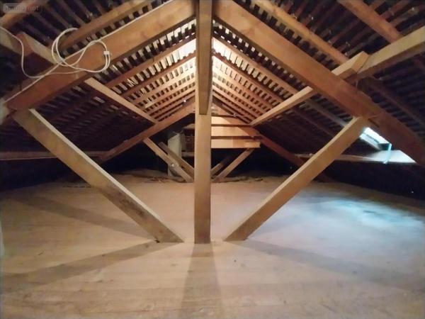 Maison individuelle à vendre à Louvigné-de-Bais en Ille-et-Vilaine (35680), ref : 35131-1039757   
Hors lotissement