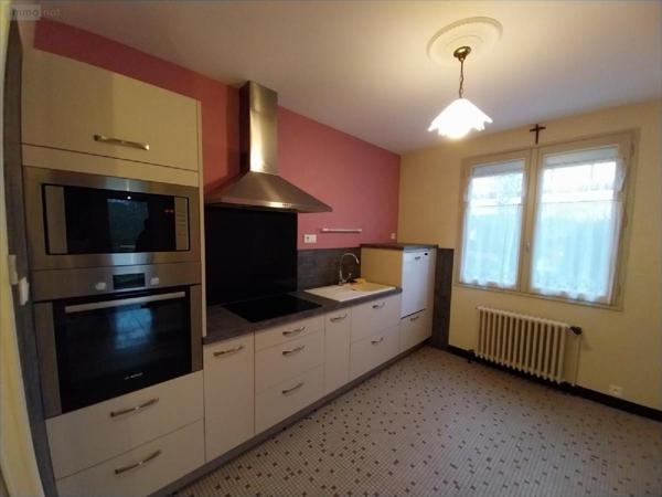 Maison individuelle à vendre à Louvigné-de-Bais en Ille-et-Vilaine (35680), ref : 35131-1039757   
Hors lotissement