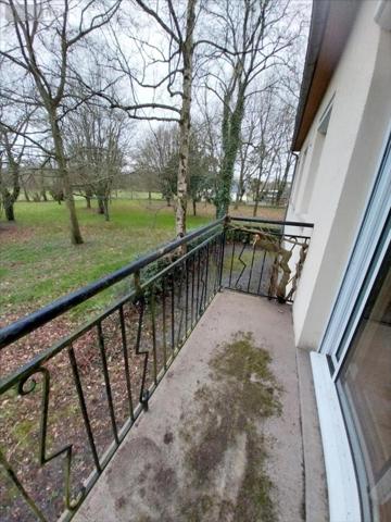 Maison individuelle à vendre à Louvigné-de-Bais en Ille-et-Vilaine (35680), ref : 35131-1039757   
Hors lotissement