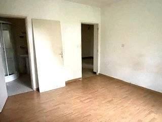 Grande maison A RENOVER