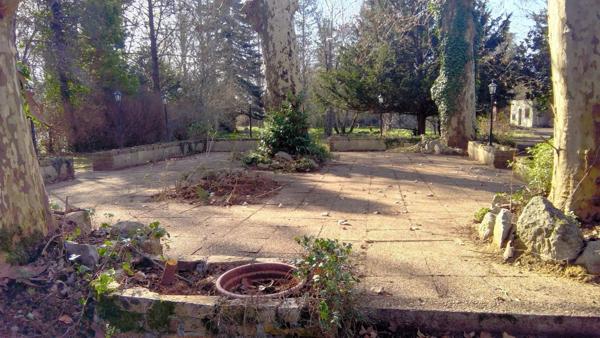 Grande maison A RENOVER