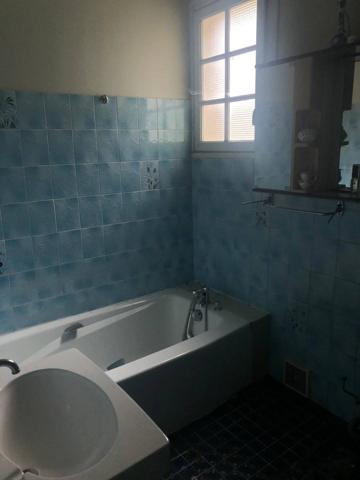 Grande maison A RENOVER