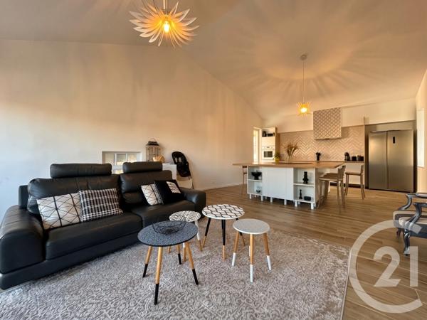 Maison à vendre  7 pièces - 137 m 2   LA TRANCHE SUR MER  - 85