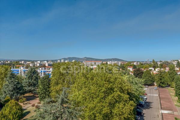 Appartement à vendre 5 pièces  Sainte Foy Les Lyon