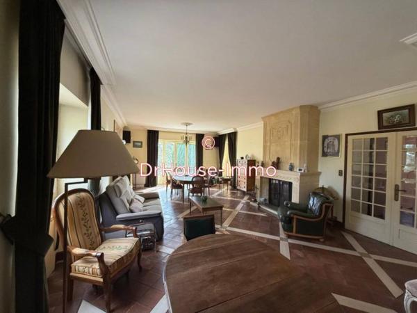 Maison à vendre 5 pièces de 232 m²