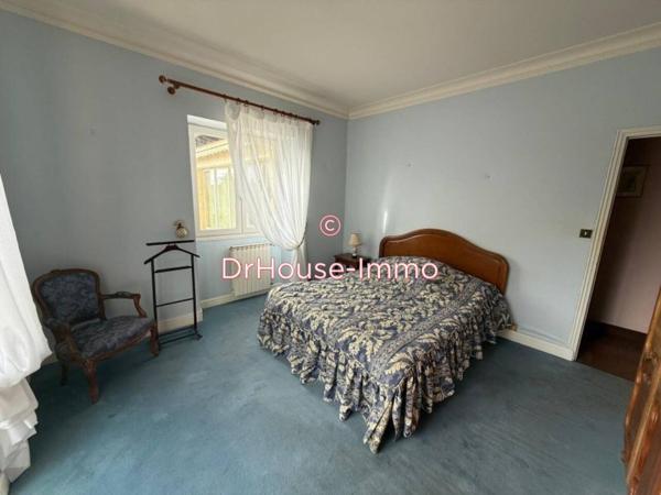 Maison à vendre 5 pièces de 232 m²