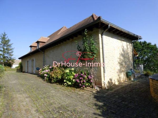 Maison à vendre 5 pièces de 232 m²