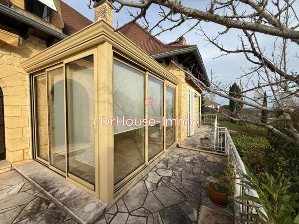 Maison à vendre 5 pièces de 232 m²