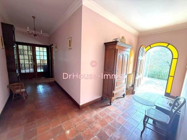 Maison à vendre 5 pièces de 232 m²