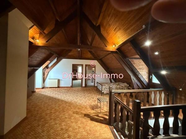 Maison à vendre 5 pièces de 232 m²