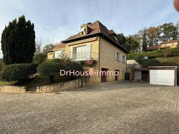 Maison à vendre 5 pièces de 232 m²