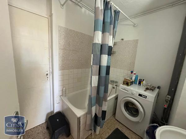 Appartement à louer 3 pièces 55.86m² Marignane (13700)