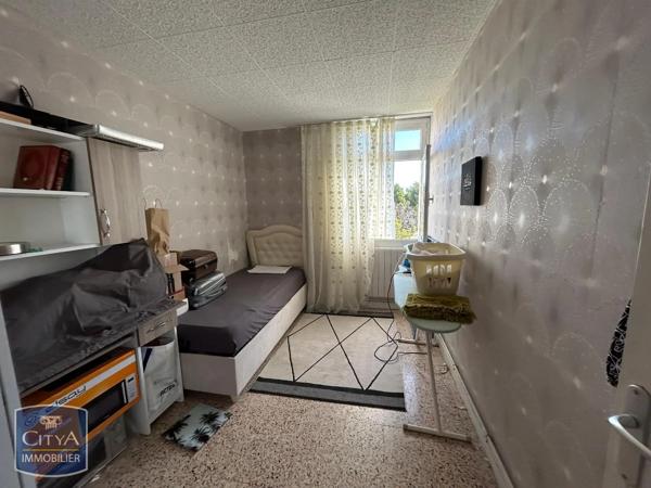 Appartement à louer 3 pièces 55.86m² Marignane (13700)