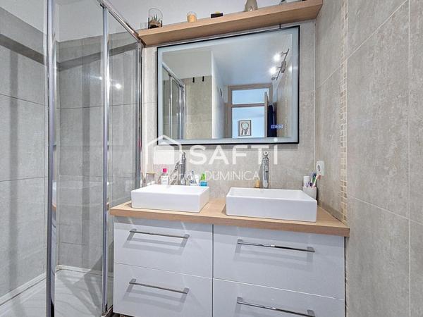 Appartement avec vue magnifique sur la Tour Eiffel