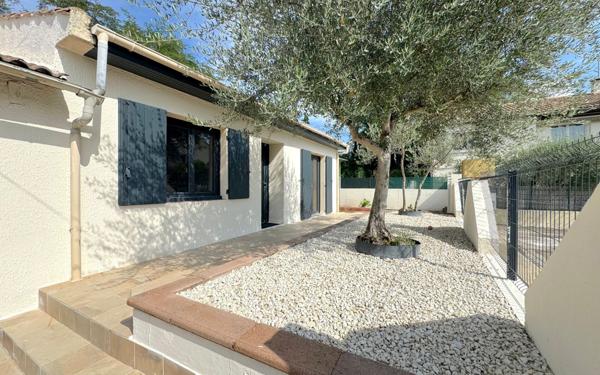 Maison à vendre    4 pièces •  Générac