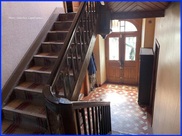 LESTELLE BETHARRAM (64) Maison à vendre 8 pièces 238 m2 +190m2 de dependances amenageables sur 758 m2 de terrain