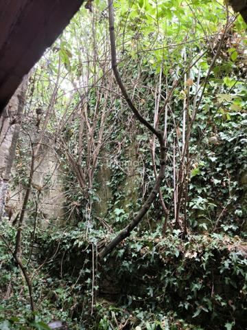 Deux chais d'une surface totale d'env. 460 m2