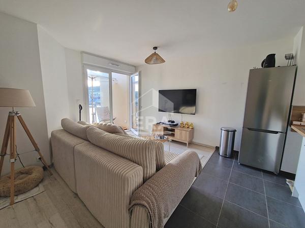 Appartement Saint Leger Du Bourg Denis 2 pièce(s) 46 m2, un balcon, deux places de parking privatives