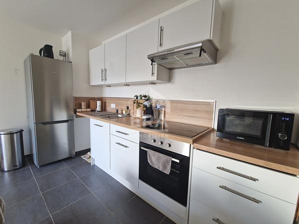 Appartement Saint Leger Du Bourg Denis 2 pièce(s) 46 m2, un balcon, deux places de parking privatives