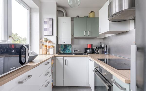 Appartement à vendre    3 pièces • 50 m2 Joinville-le-Pont